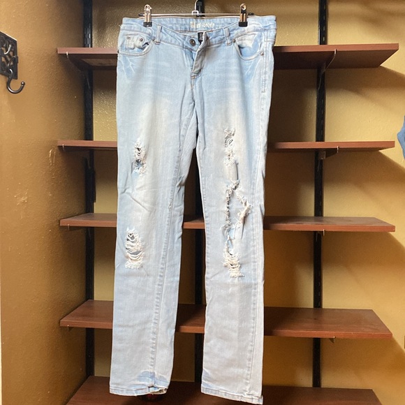 Blues Society - Picture 3 of 5